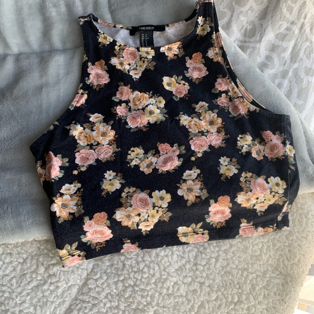 Floral cropped tank